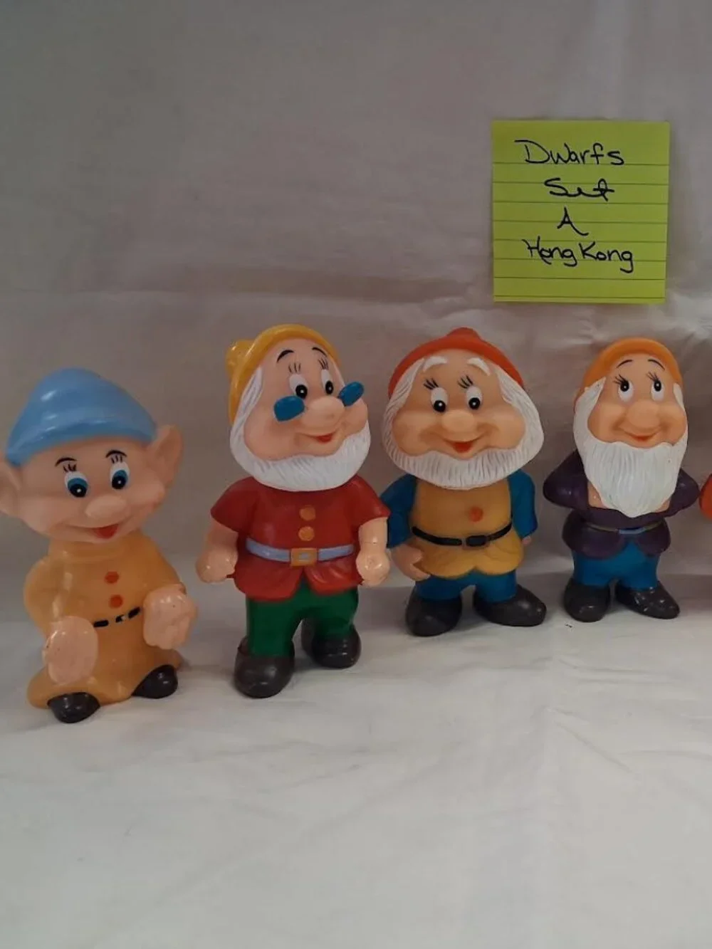 Dwarfs set 7 Made in Hong Kong